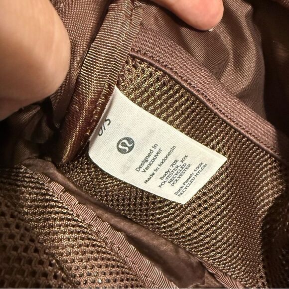 Lululemon Athletica Everywhere Belt Bag Large Fleece In Brown & Gold LU9BDUS - Picture 12 of 16